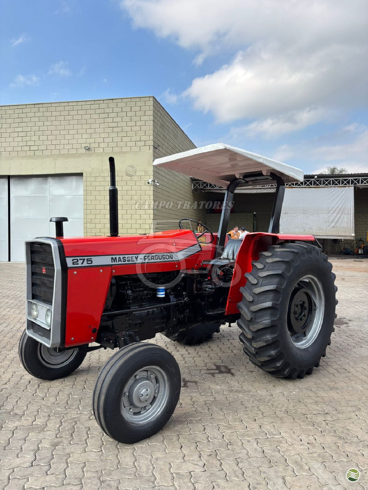 TRATOR MASSEY FERGUSON MF 275 Tração 4x2 Campo Tratores SAO CARLOS SÃO PAULO SP